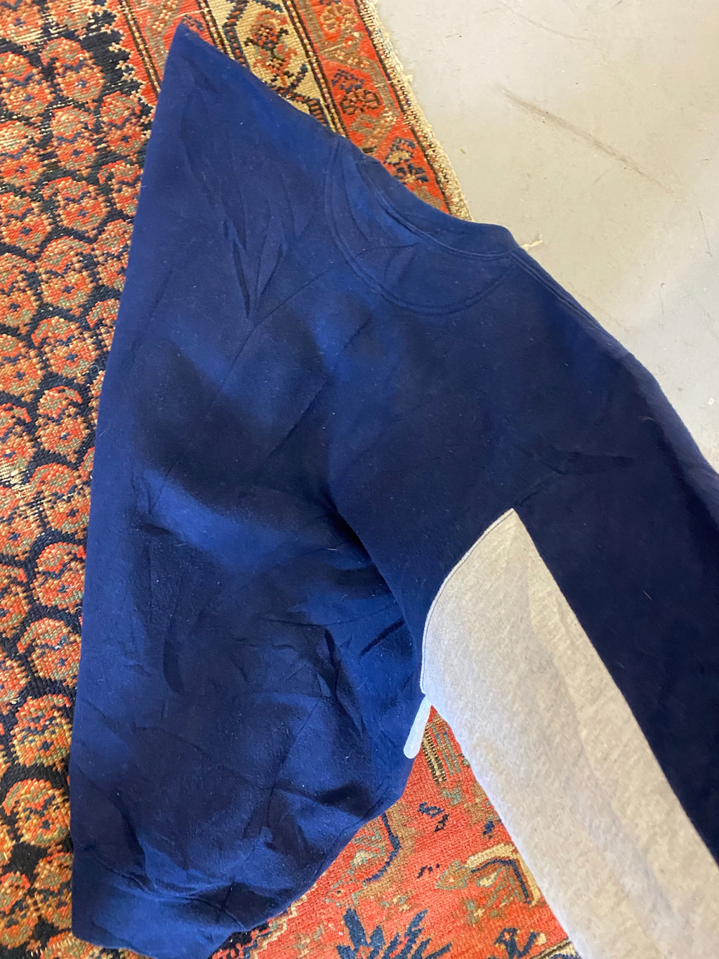 Vintage Embroidered Dallas NFL Crewneck - L