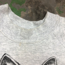 Load image into Gallery viewer, 90s wolf crewneck