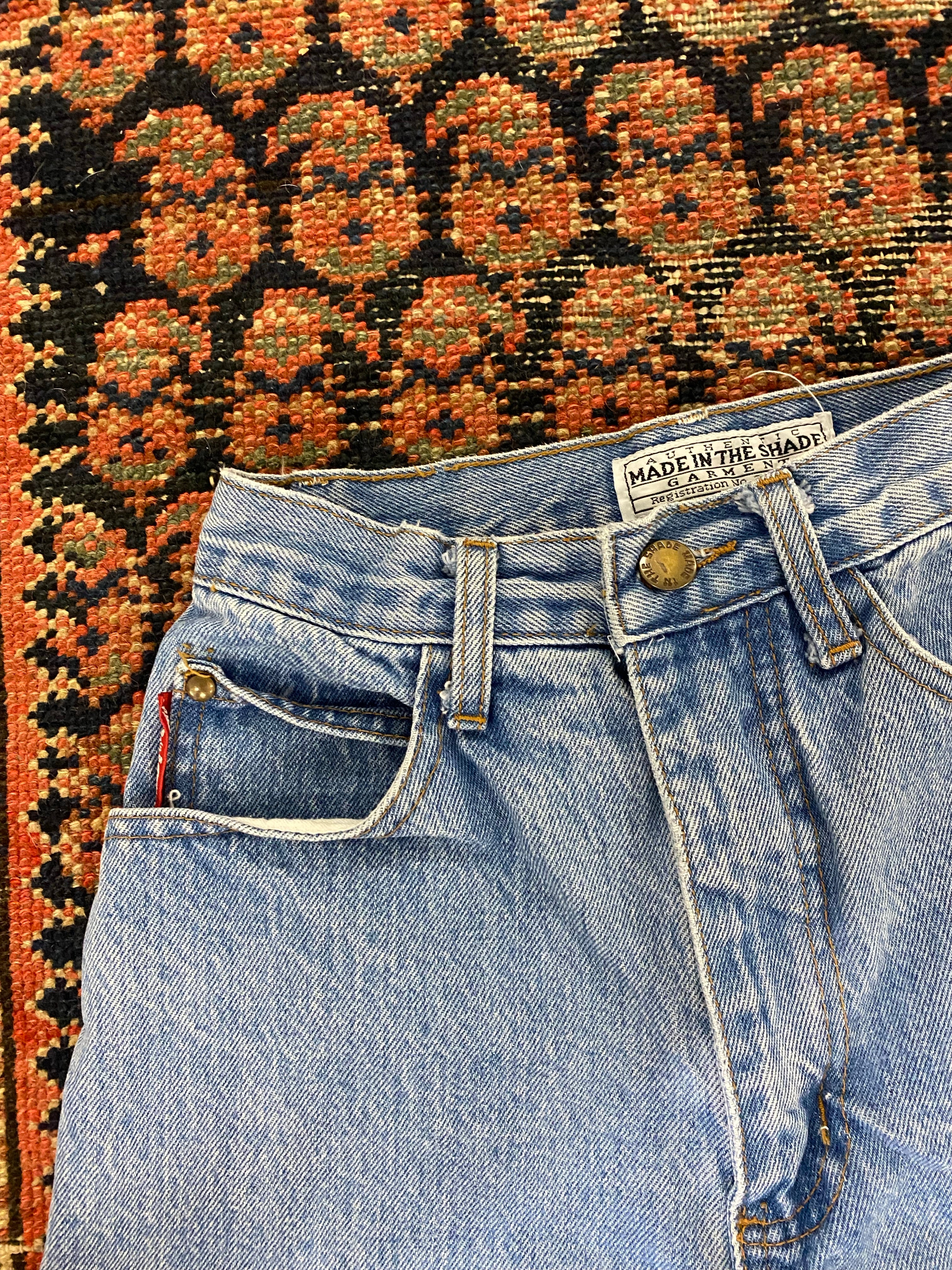 90s Made In The Shade High Waisted Frayed Denim Shorts - 24in