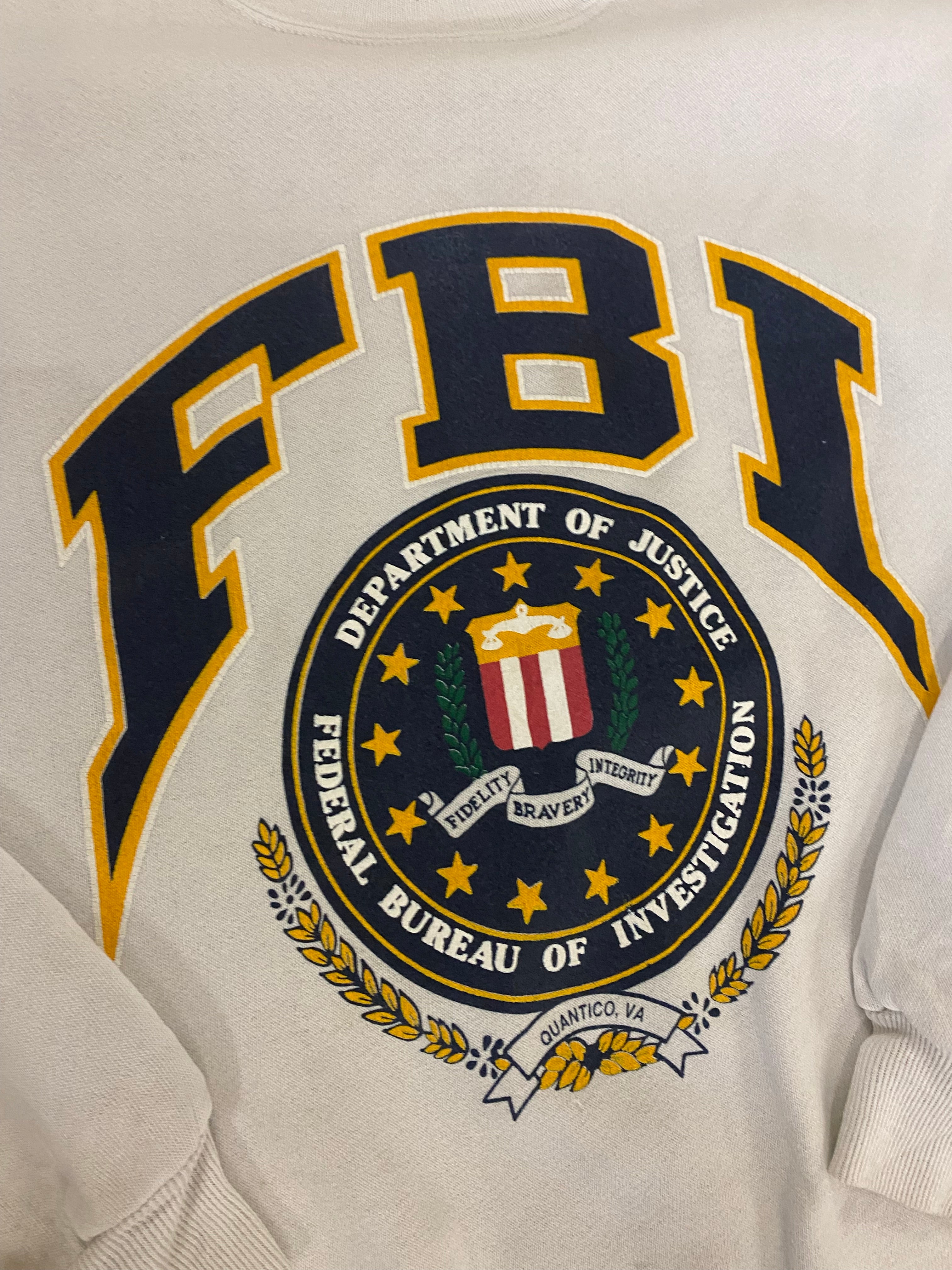 90s FBI Crewneck - L