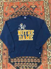 Load image into Gallery viewer, Vintage Notre Dame Russel Crewneck - S