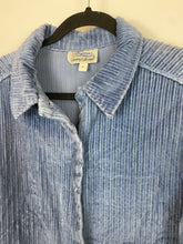 Load image into Gallery viewer, Vintage Thick Corduroy Button Up - WMNS - S