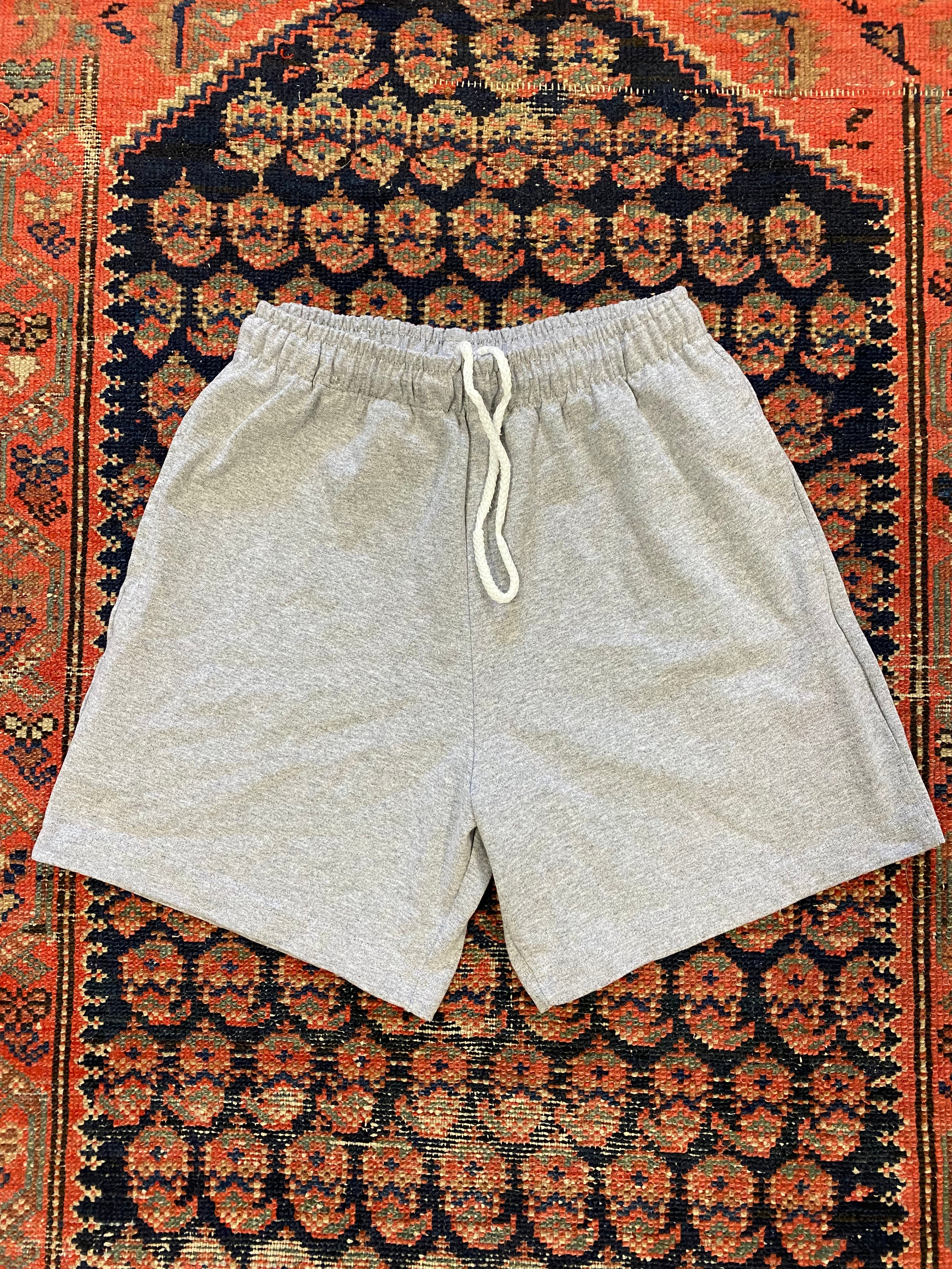 Vintage grey sweat shorts - 26-27IN/W