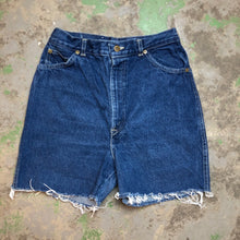 Load image into Gallery viewer, Vintage Chic Denim shorts