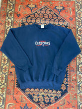 Load image into Gallery viewer, Vintage Embroidered Patriots Crewneck - M/L