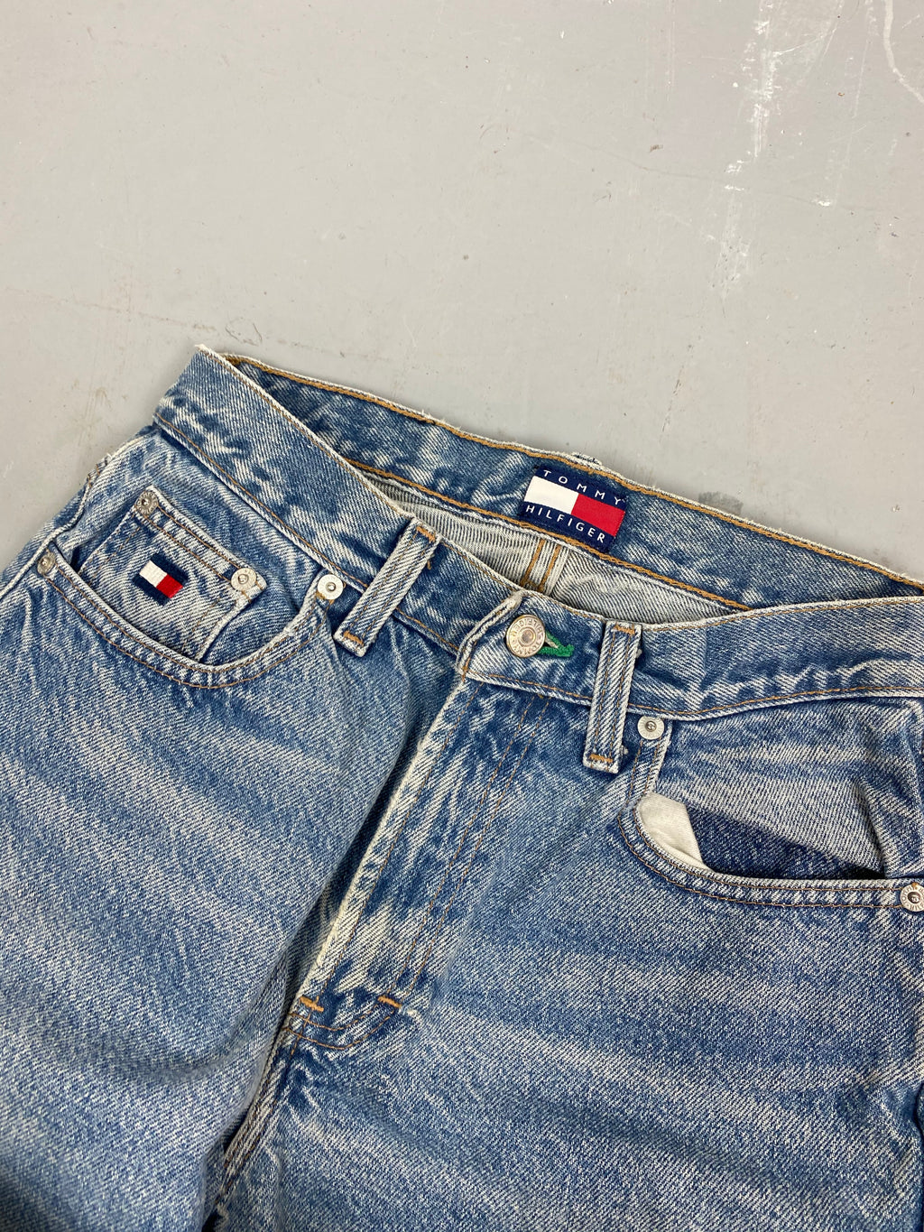 90s straight leg high waisted denim