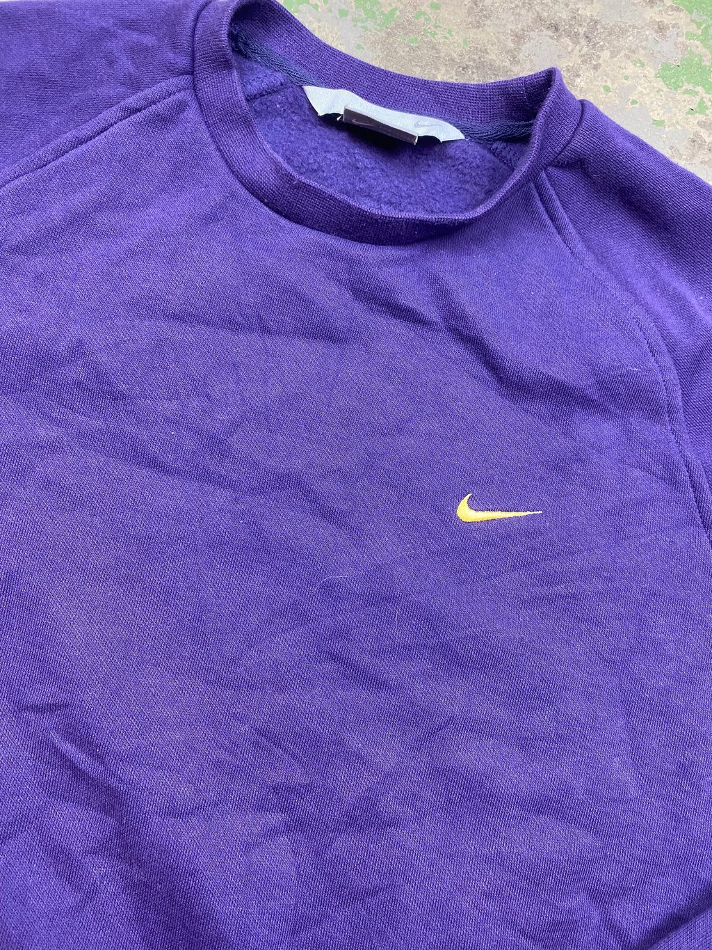 Early 2000s Nike crewneck