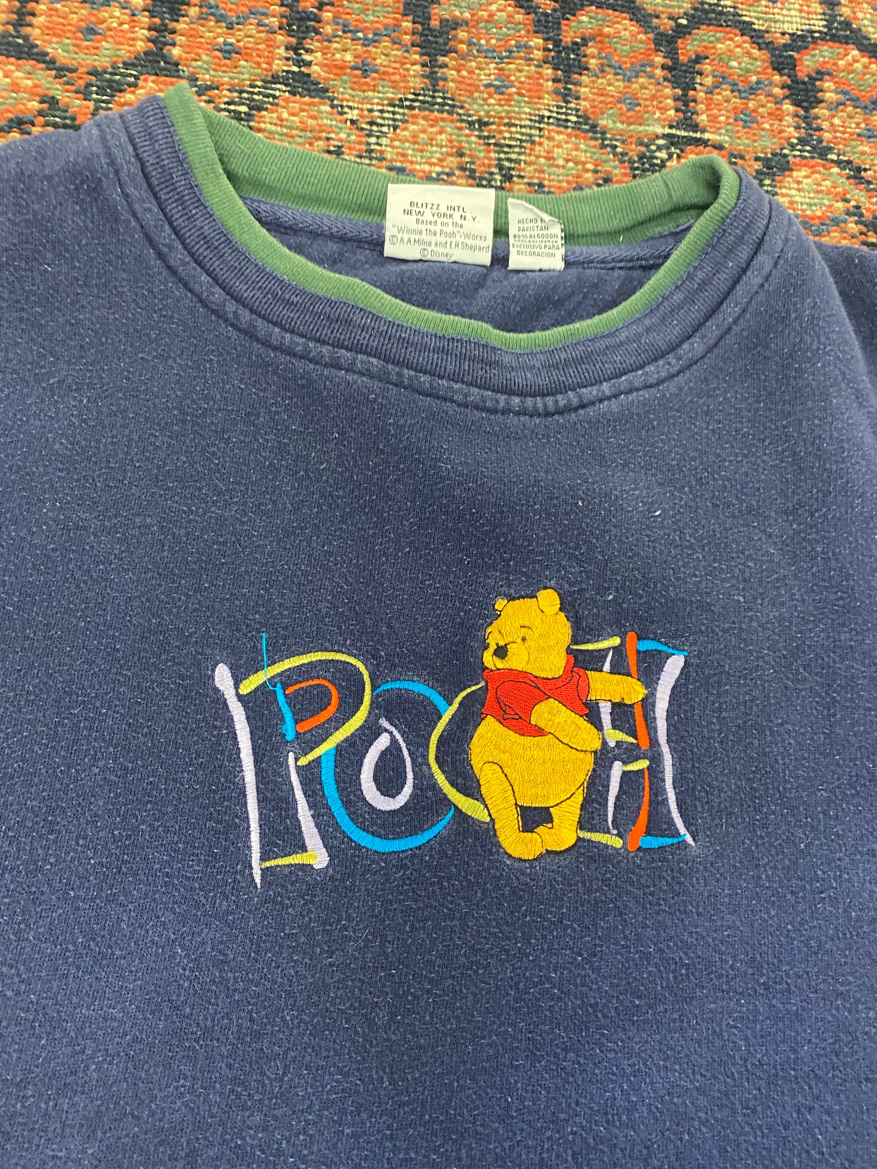 Vintage Faded Embroidered Pooh Crewneck - M/L