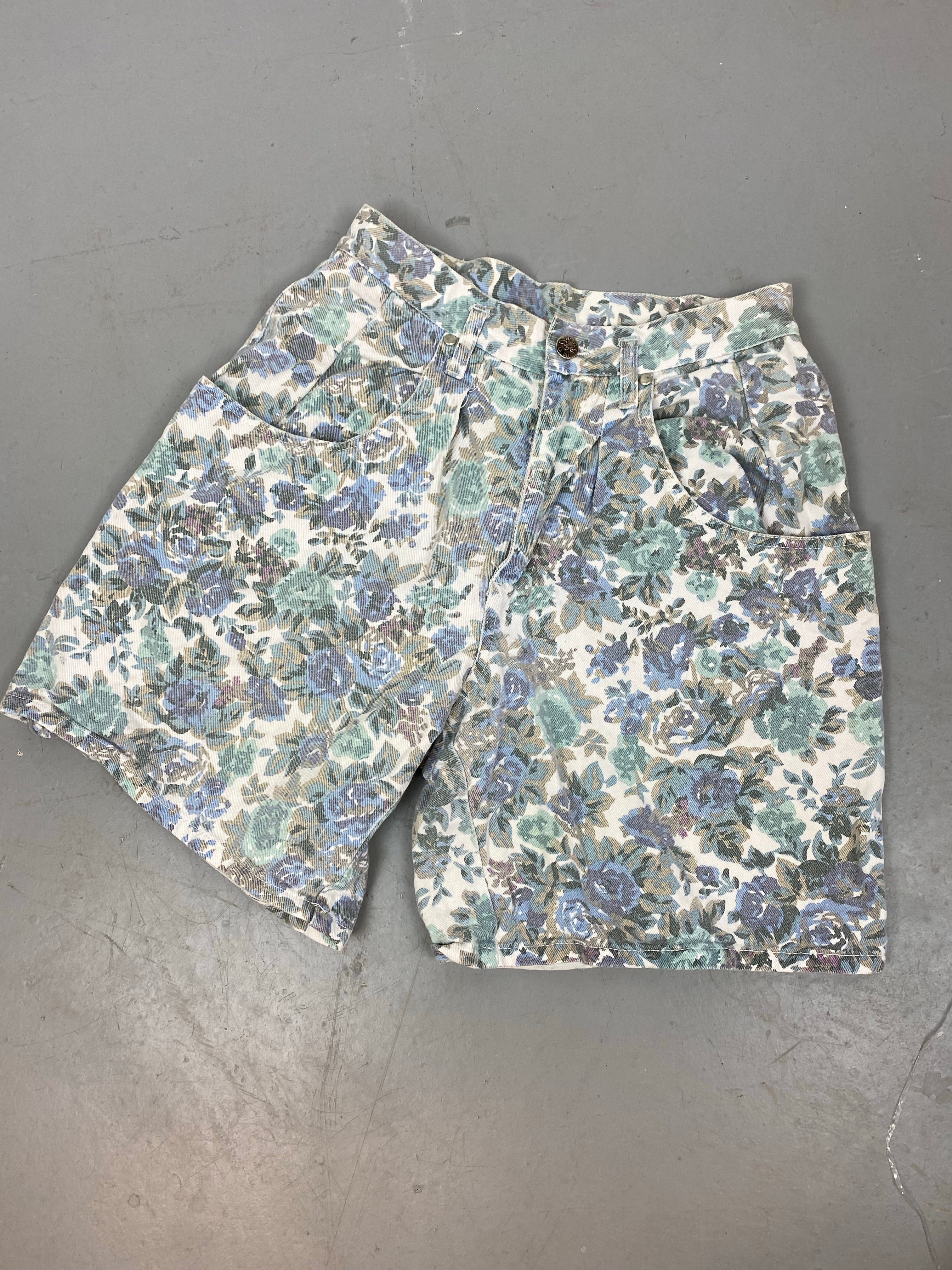90s floral denim high waisted shorts