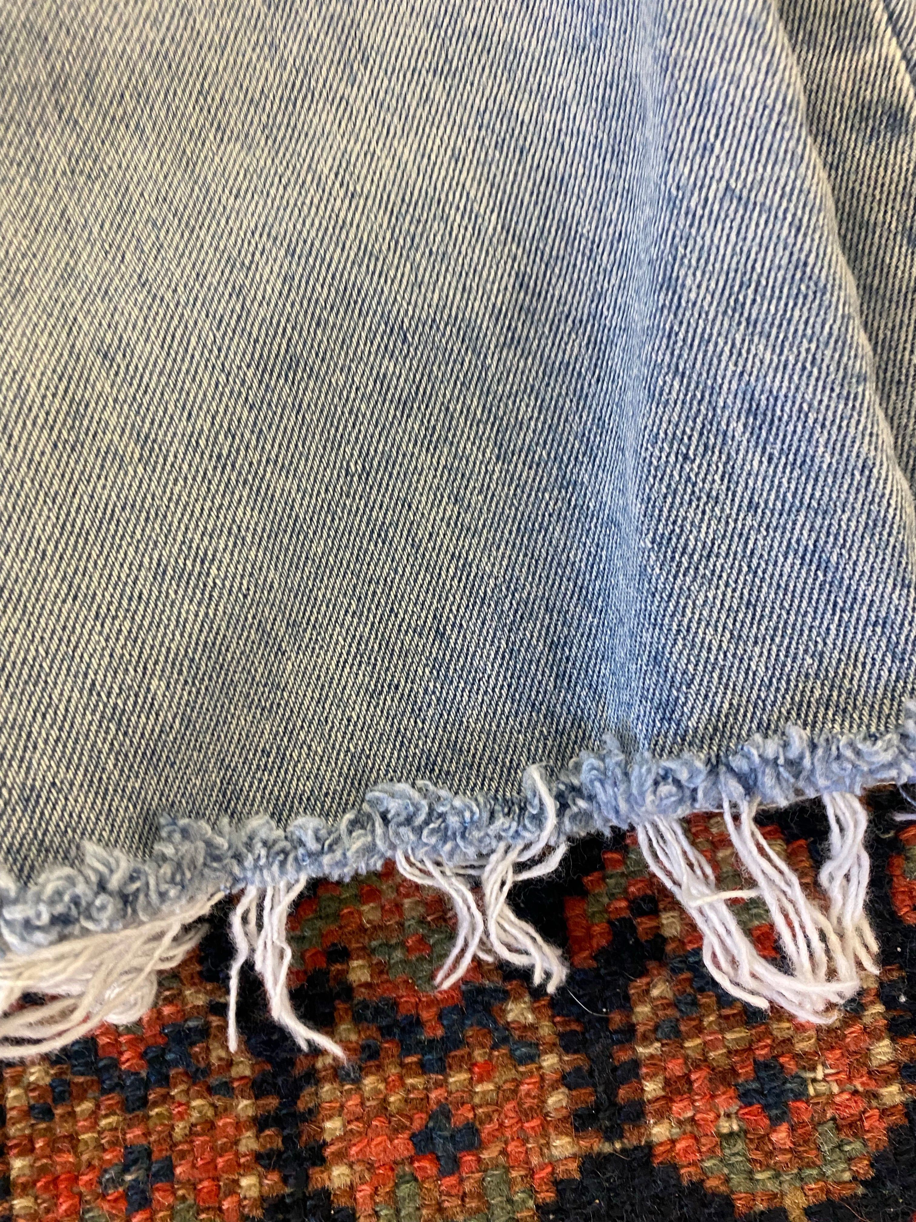 90s High Waisted Guess Frayed Denim Shorts - 27in