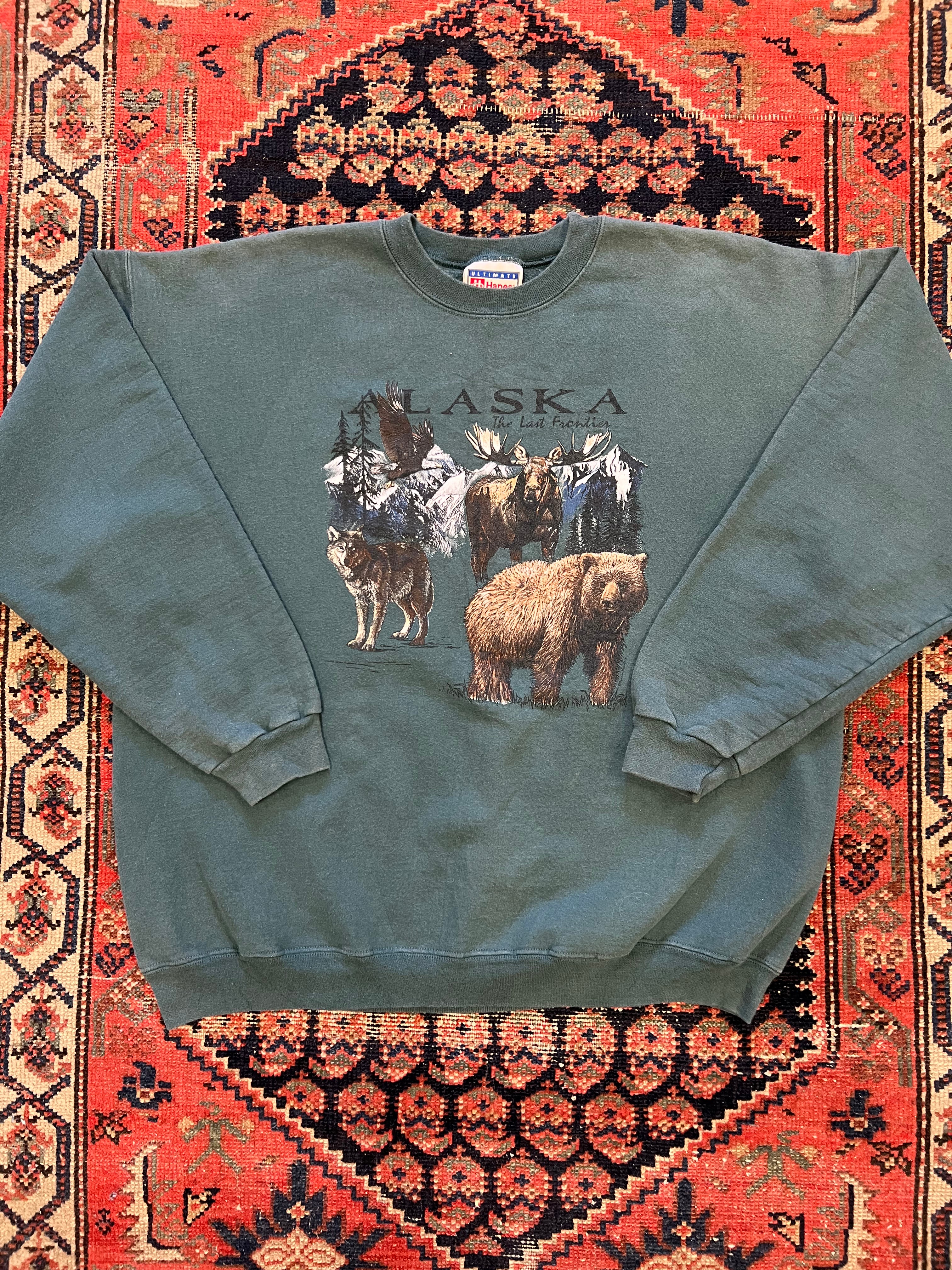 VINTAGE ALASKA CREWNECK - M/L