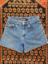 Load image into Gallery viewer, Vintage BUM equipment high waisted denim shorts - 30IN/W