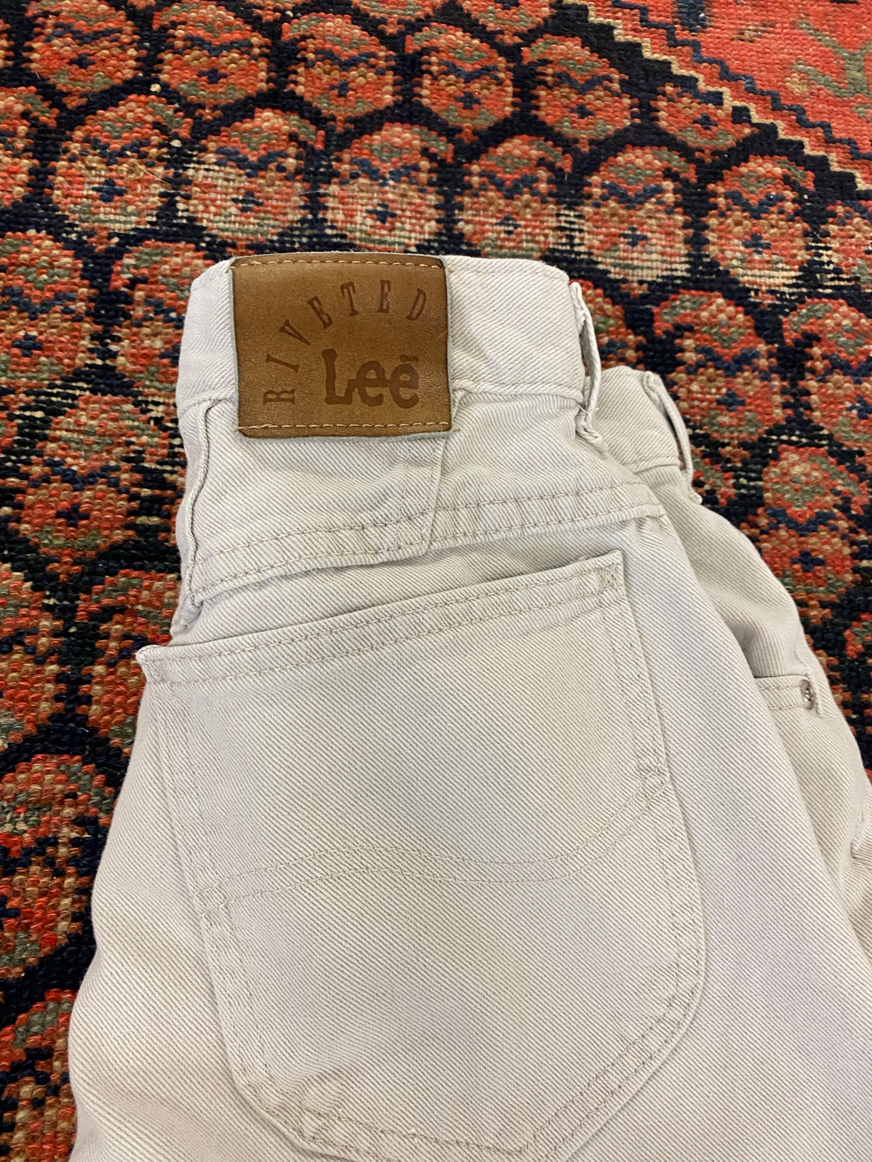 Vintage High Waisted Lee Frayed Denim Shorts - 26in