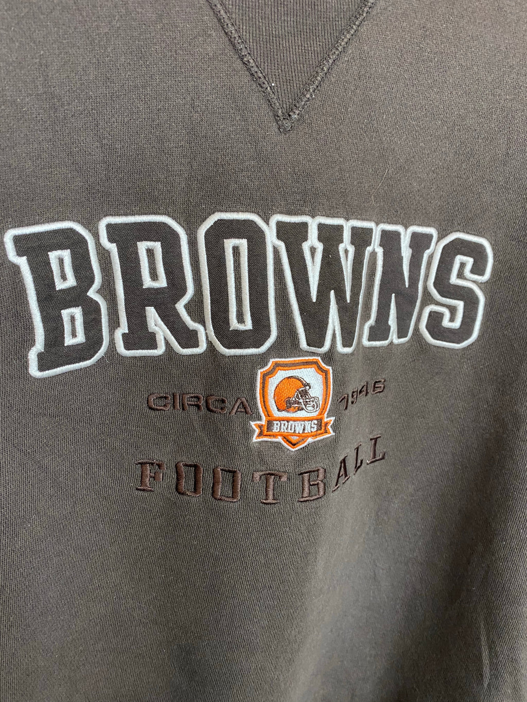 Vintage Embroidered Cleavland Browns Crewneck - M