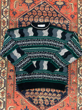 Load image into Gallery viewer, Vintage Knit Patterned Sweater - L