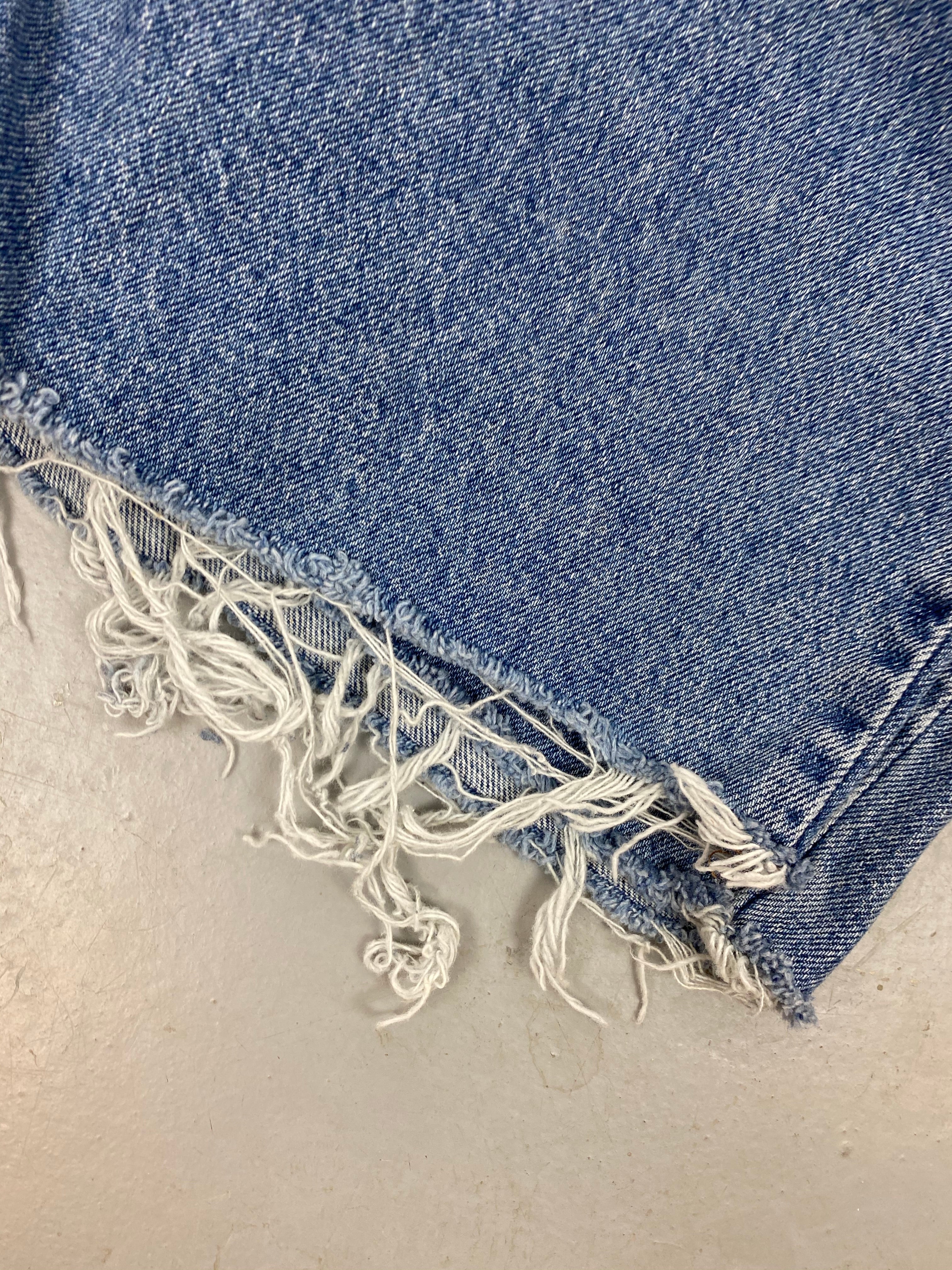 90s high waisted frayed denim Tommy shorts - 31in