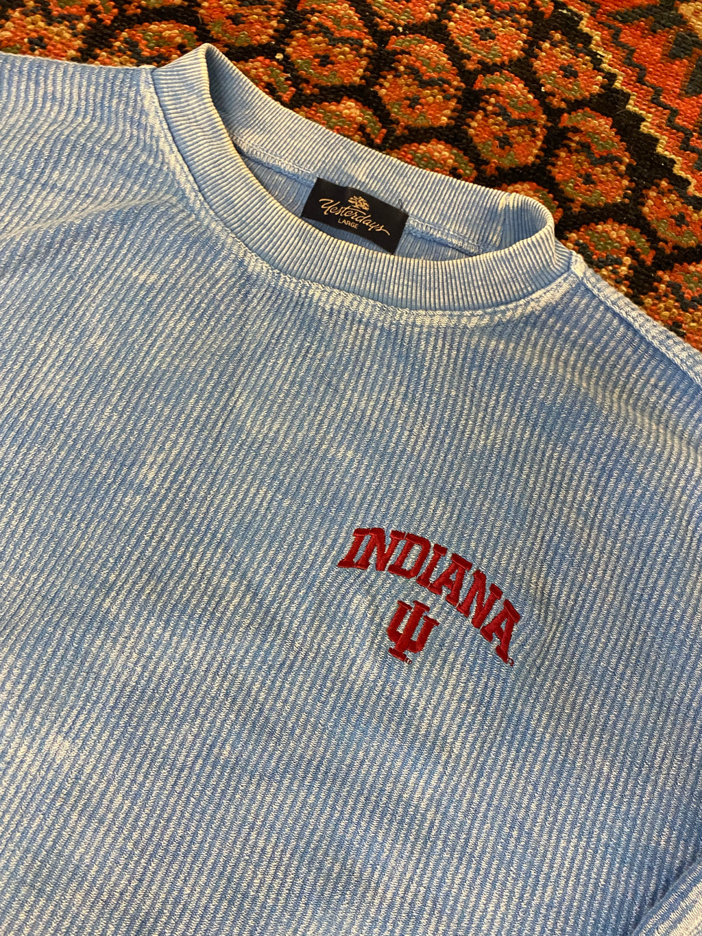 Vintage Embroidered Indiana University Crewneck - L/XL