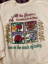 Load image into Gallery viewer, 90s Flower Crewneck - S
