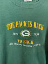 Load image into Gallery viewer, Embroidered Green Bay Packers crewneck - S/M