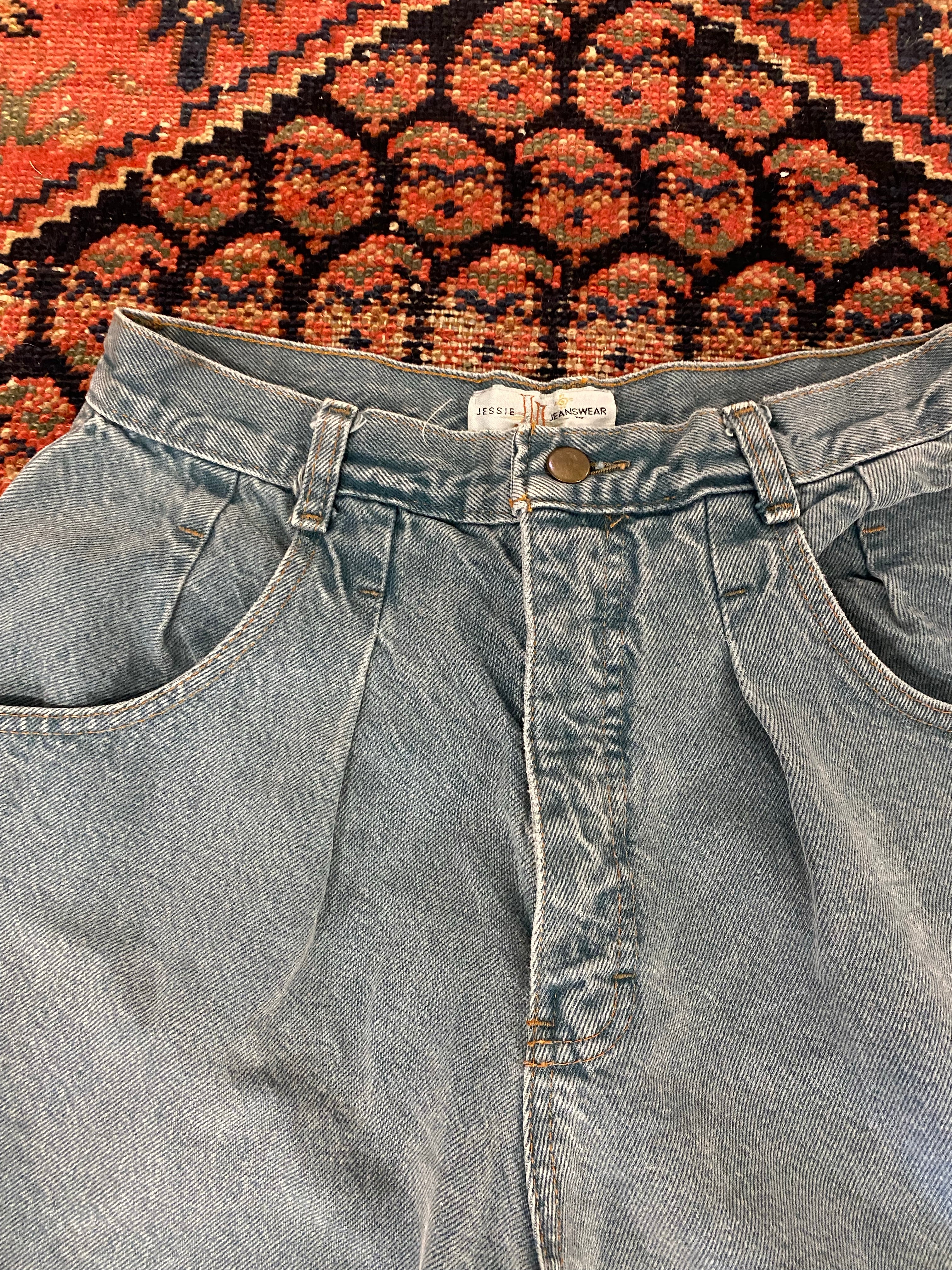 Vintage Pleated High Waisted Denim Shorts - 29in