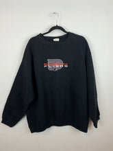 Load image into Gallery viewer, 90s Embroidered Philadelphia Flyers crewneck - L