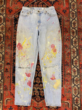 Load image into Gallery viewer, Vintage High Waisted Distressed Levis Denim Jeans - 29inches