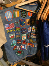 Load image into Gallery viewer, Vintage denim jacket
