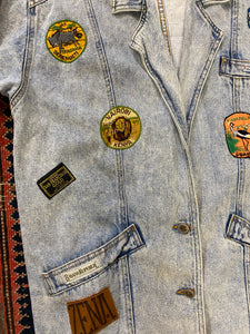 Vintage patched denim jacket - M