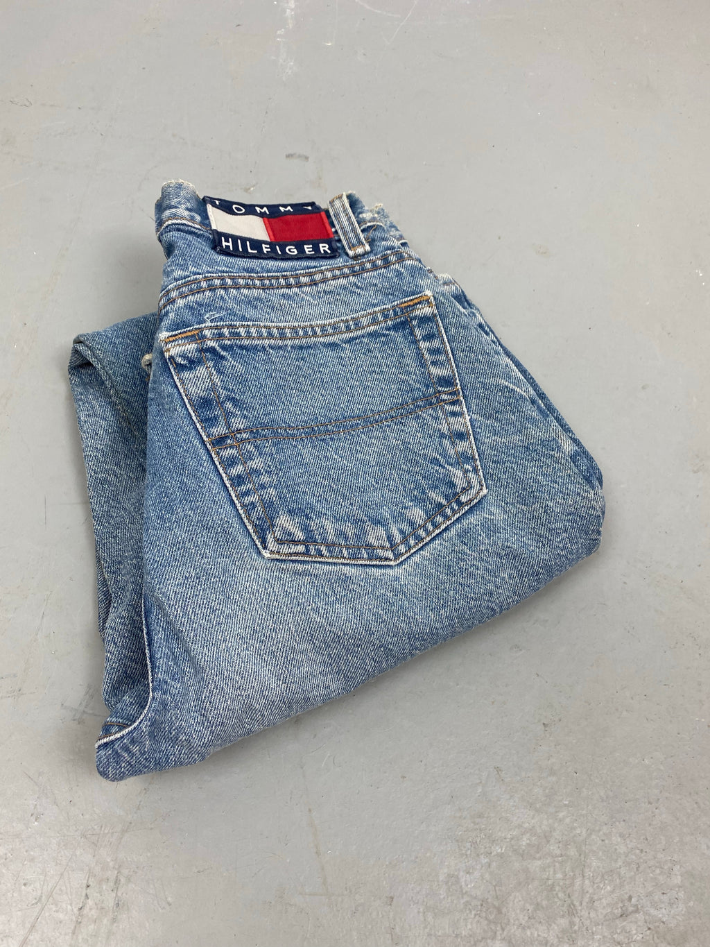90s straight leg high waisted denim