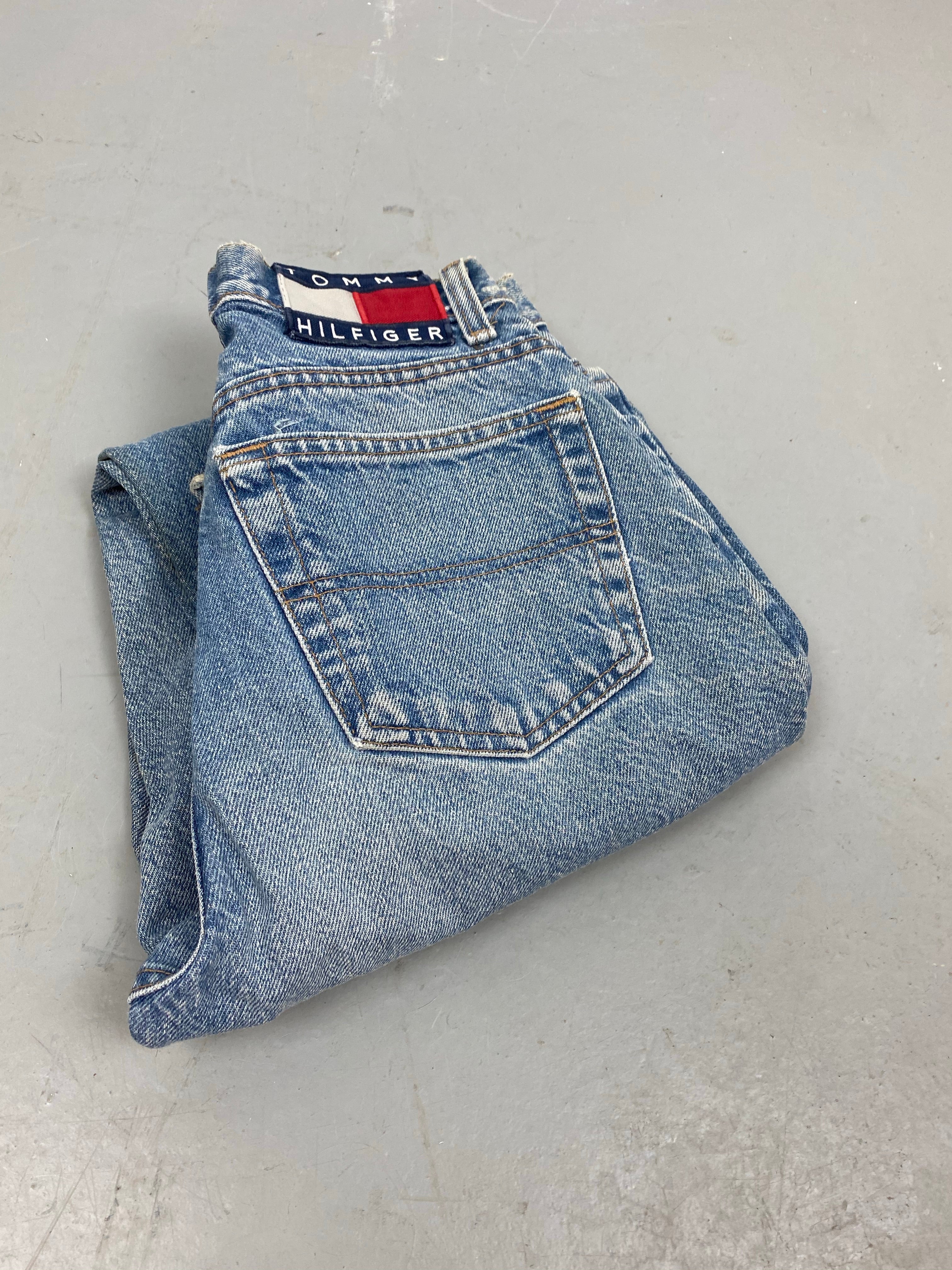 90s straight leg high waisted denim