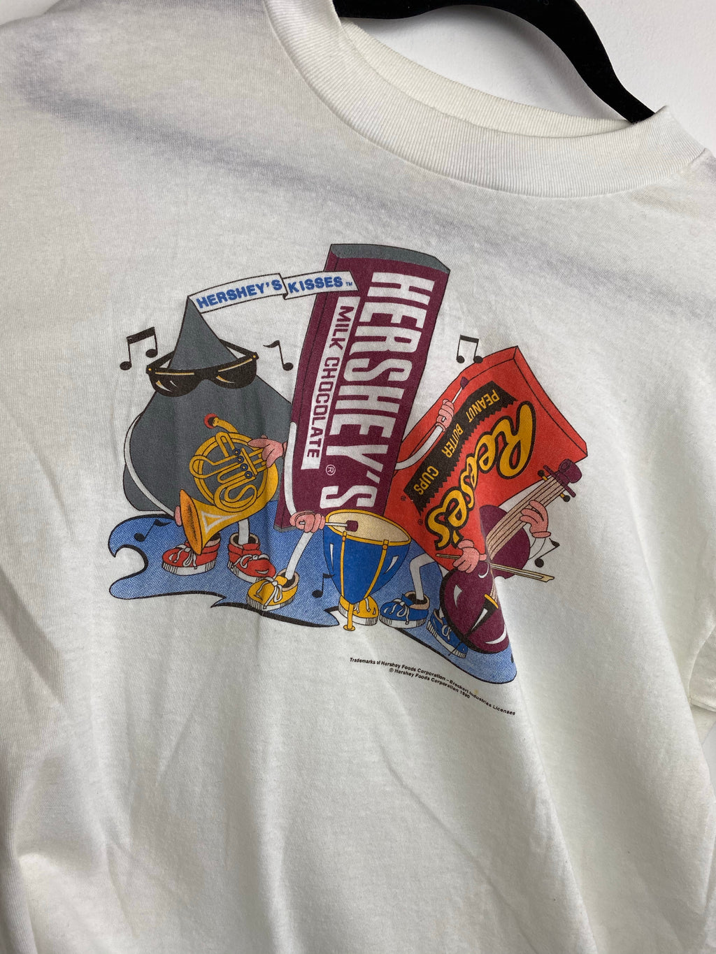 1990 paper thin Herseys t shirt