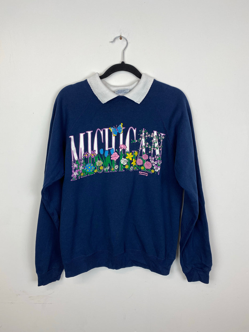 90s collared Michigan crewneck