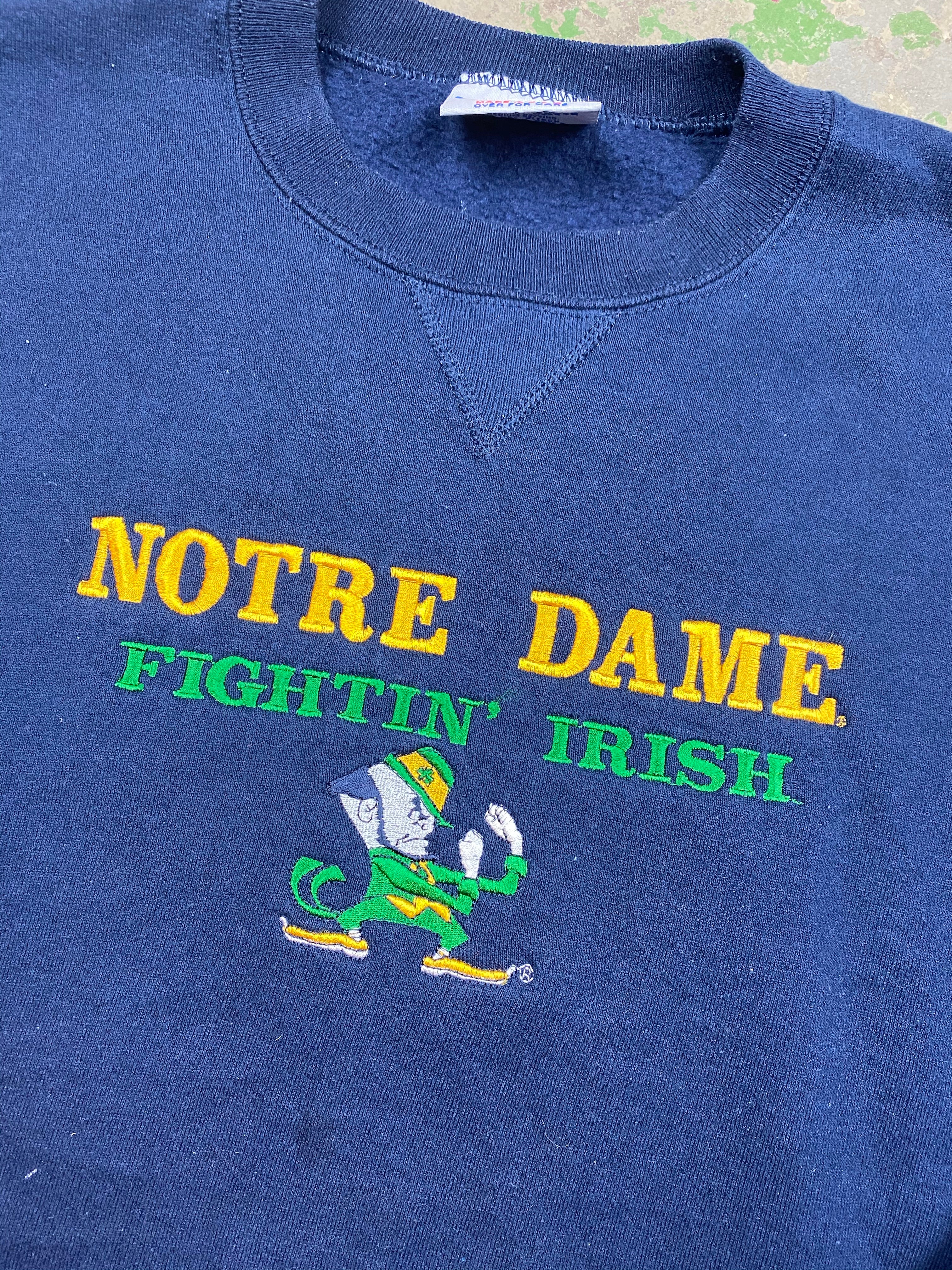 Embroidered Notre dame crewneck