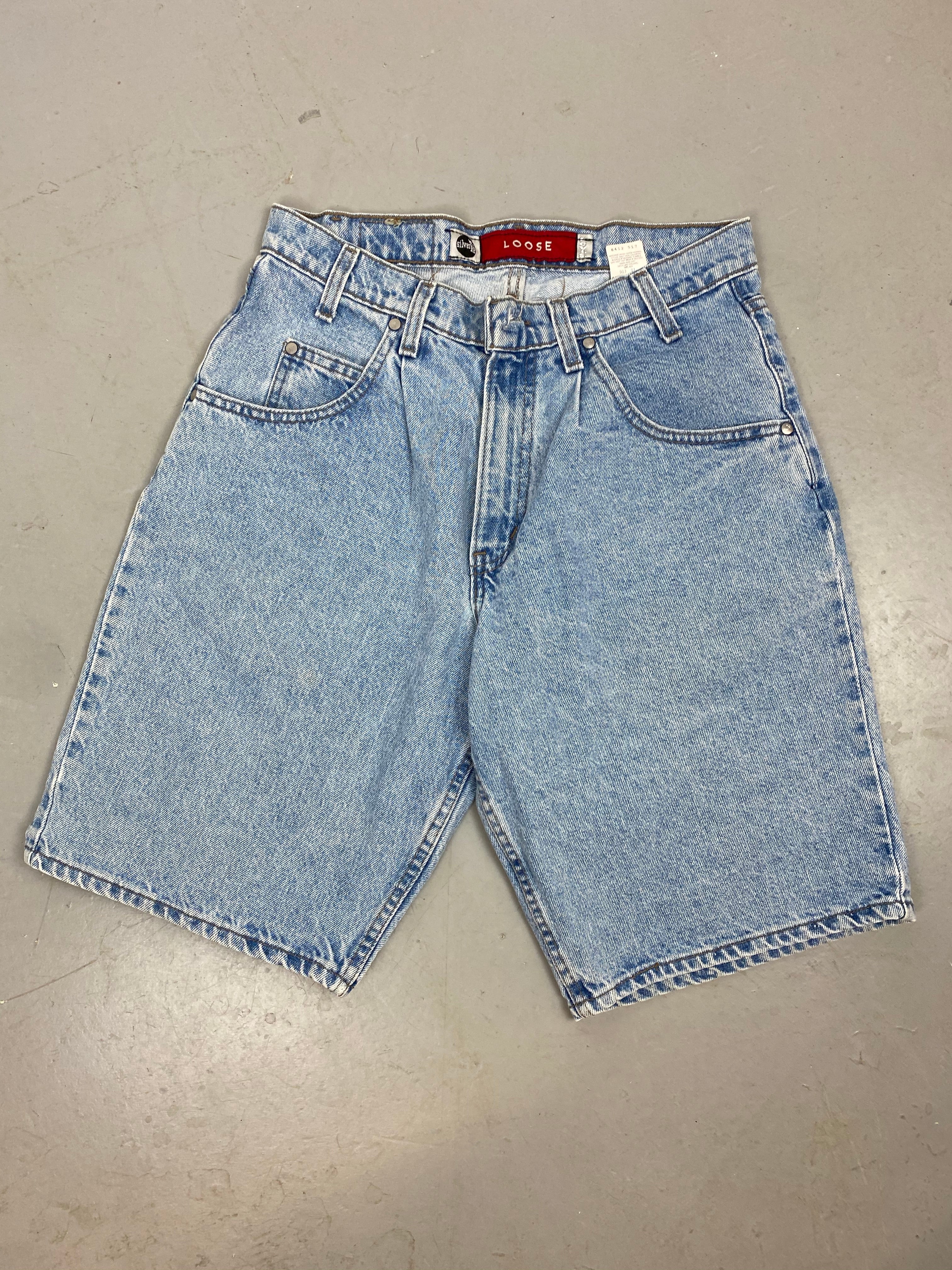 90s Levi’s silvertab Loose denim shorts