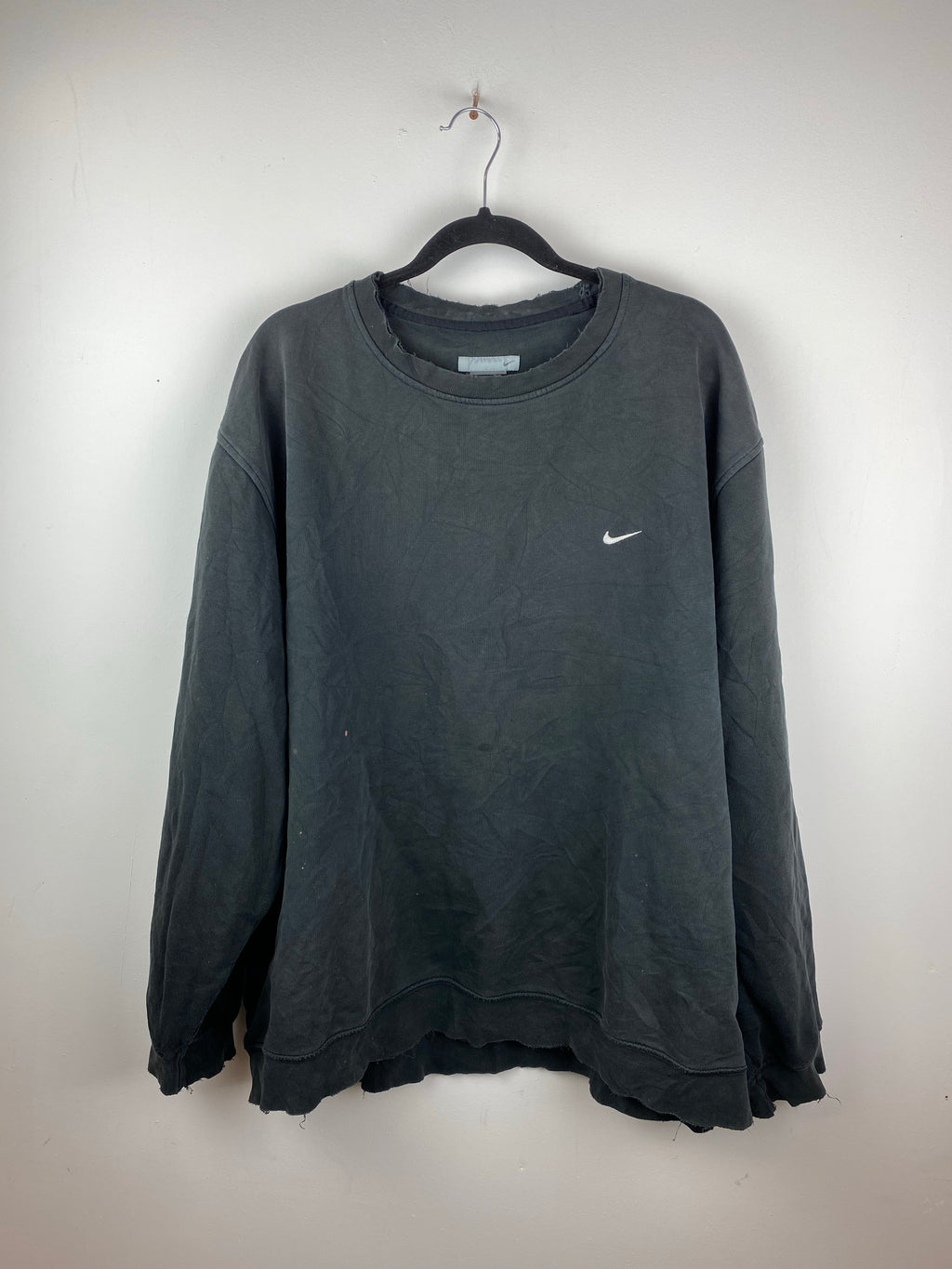 Thrashed Nike crewneck