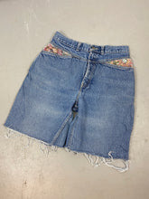 Load image into Gallery viewer, 90s blue notes high waisted denim shorts - 29in