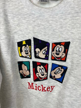 Load image into Gallery viewer, 90s embroidered Mickey crewneck