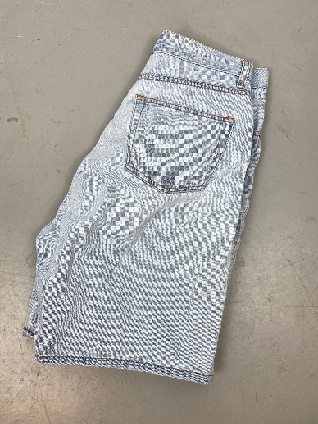 90s Eddie Bauer high waisted denim shorts - 31in