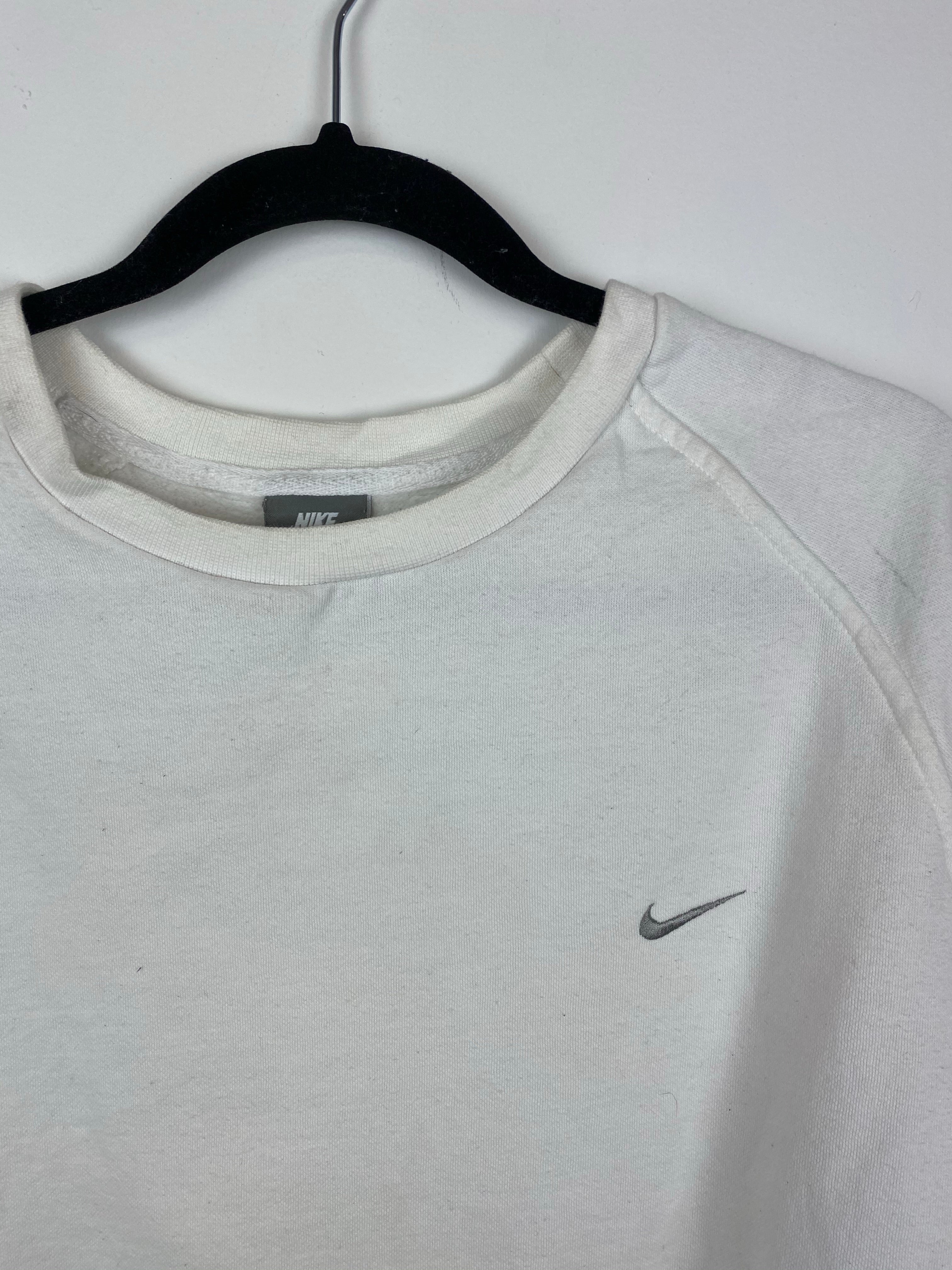 Early 2000s Nike crewneck