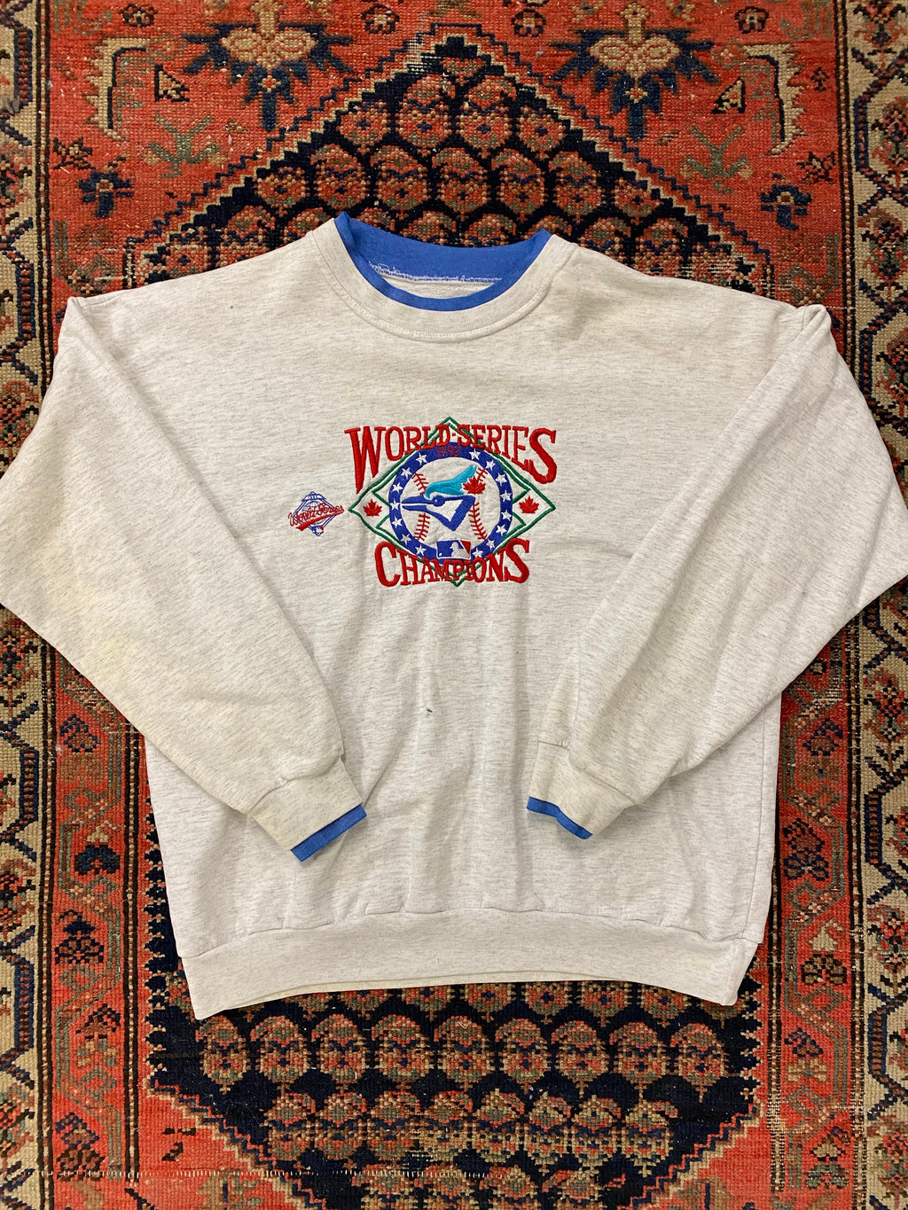 Vintage Embroidered BlueJaus Crewneck - L