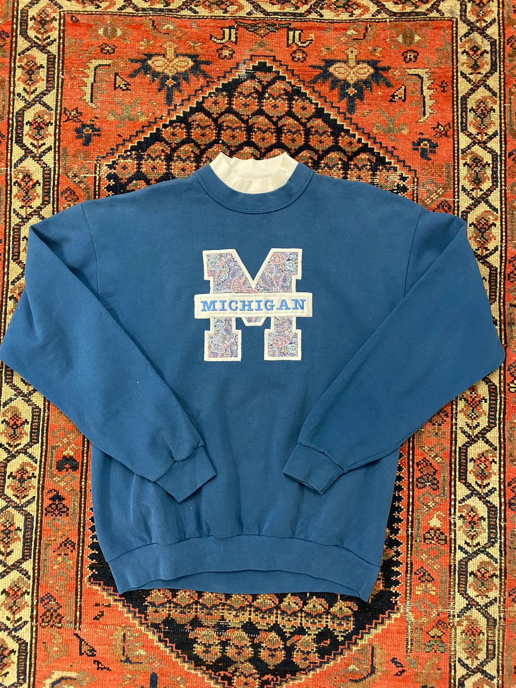 Vintage Michigan Mock-neck Crewneck - L