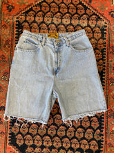 Load image into Gallery viewer, Vintage High Waisted Ross Frayed Denim Jean Shorts - 29in
