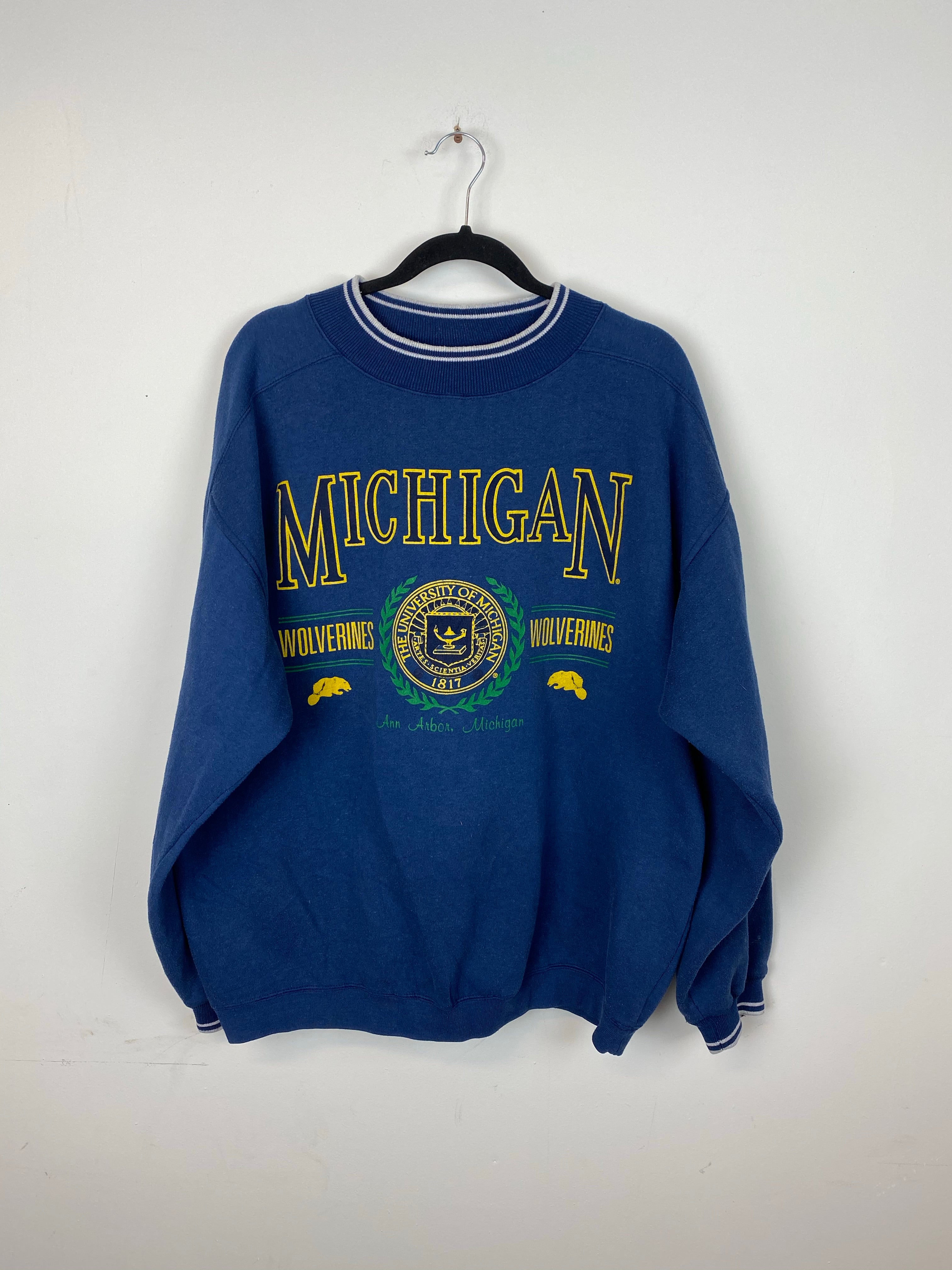 Heavy weight Michigan crewneck