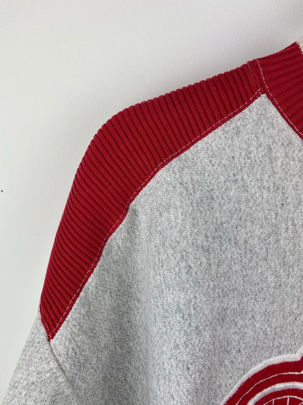 90s ribbed Detroit Redwings crewneck