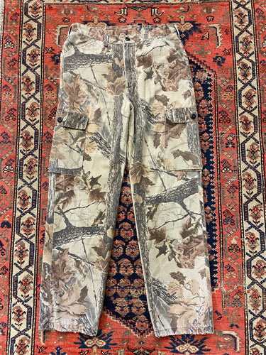 Vintage Camo Cargo Pants - 32IN/W