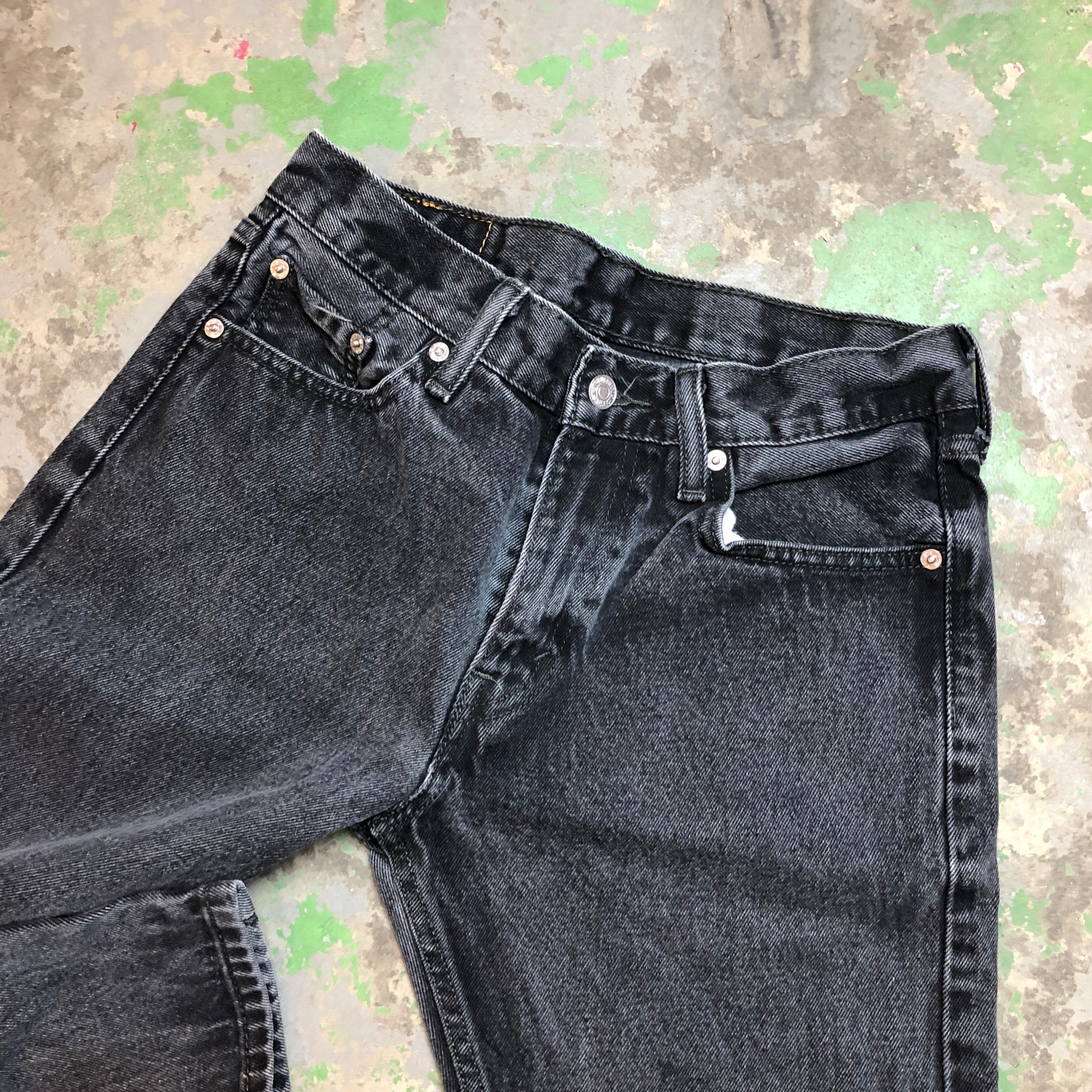 90s denim Levi’s pants