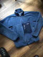 Load image into Gallery viewer, Patagonia Full Zip Made in USA