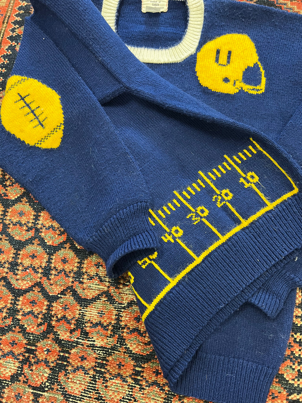 VINTAGE KNIT FOOTBALL SWEATER - SMALL