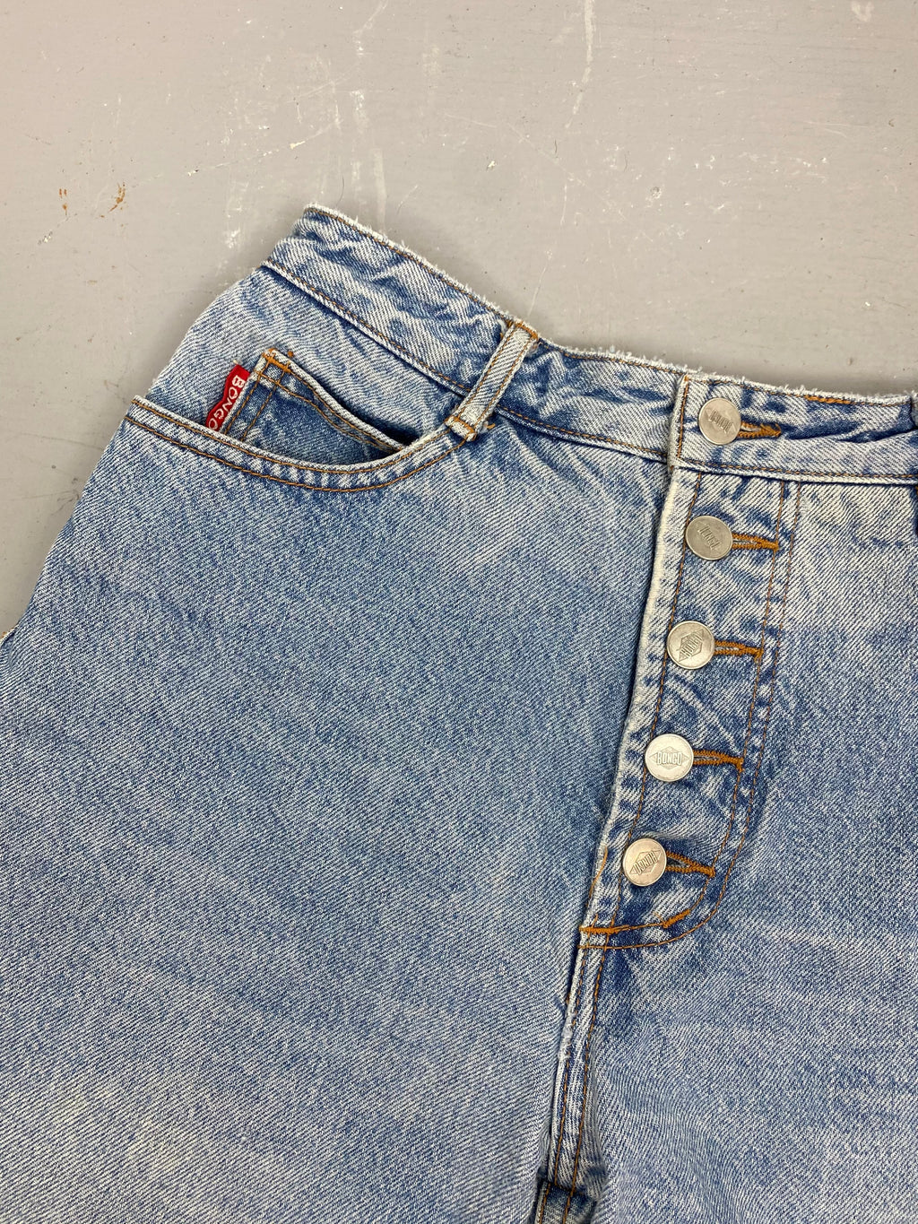 90s High Waisted Bongo Frayed Denim Shorts - 26in