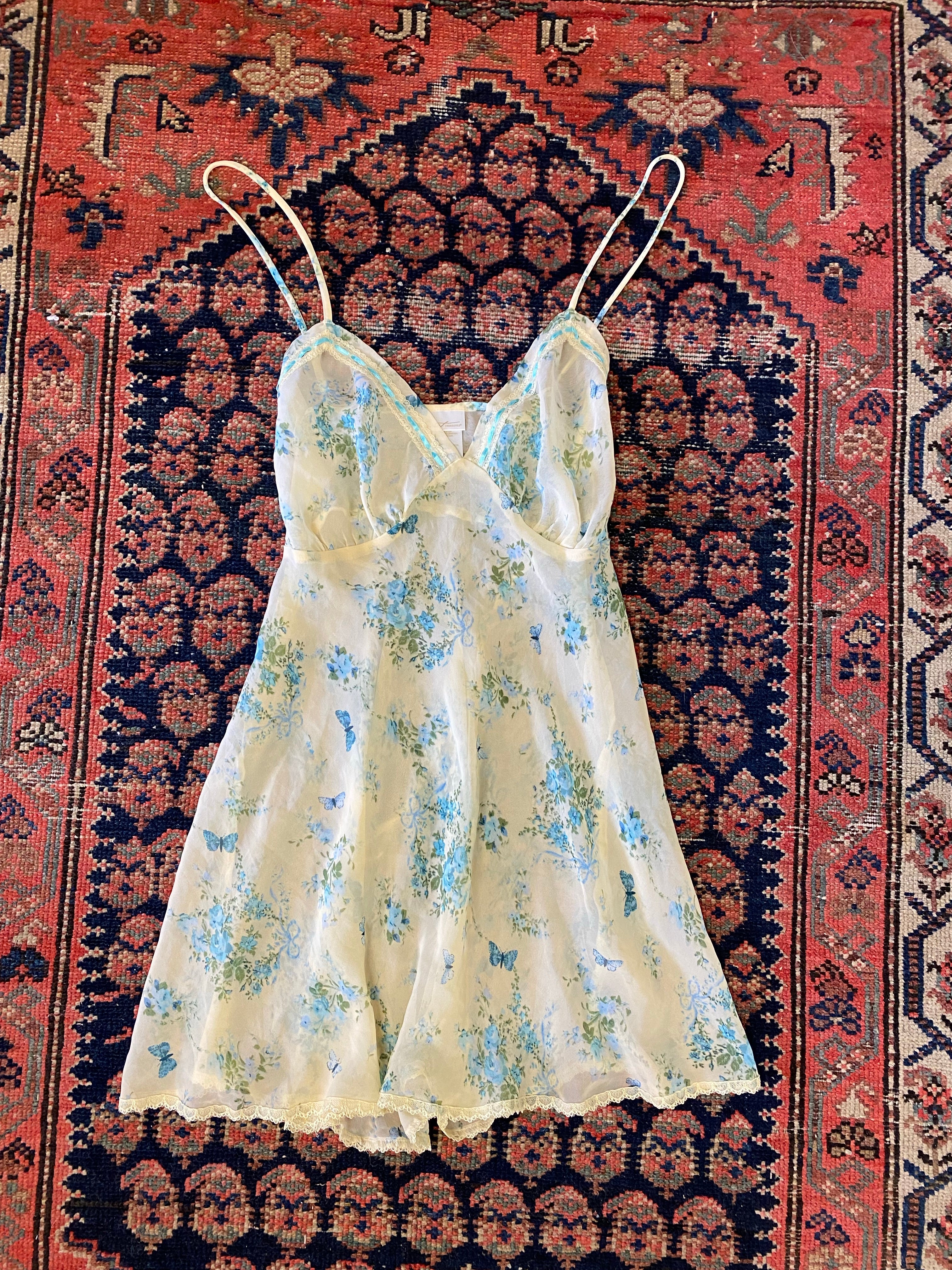 Vintage Floral Dress With Back Tie - S/M